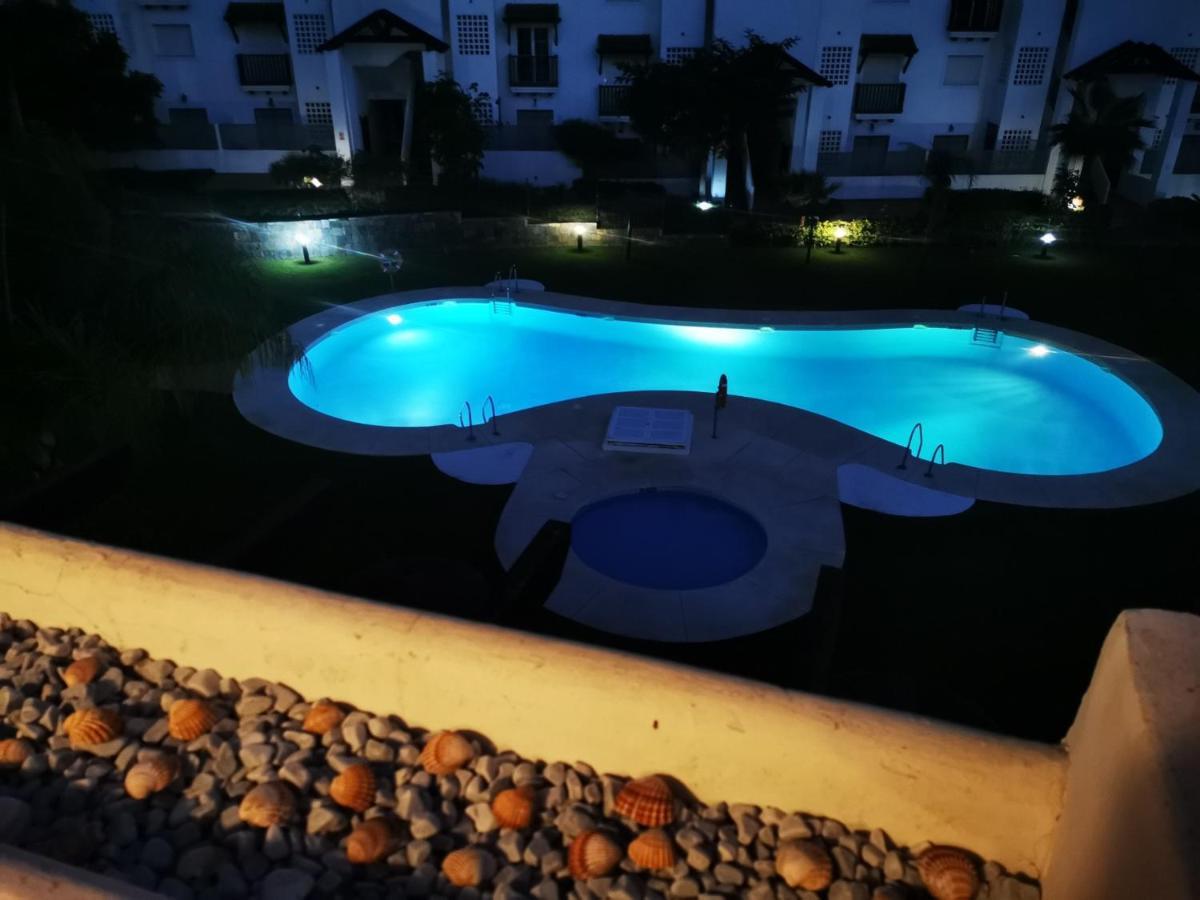 Residencial Duquesa 2049 Lägenhet Manilva Exteriör bild